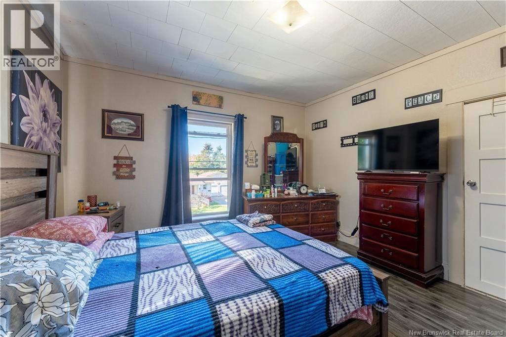 15 VEAZEY STREET - 37