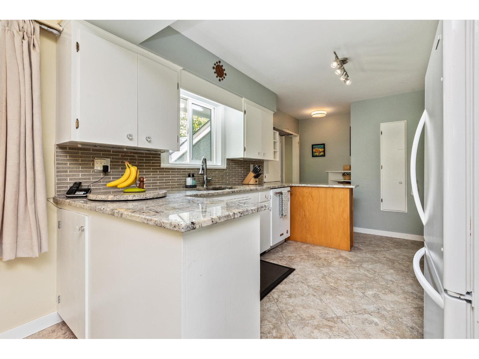 14093 MAGDALEN AVENUE, White Rock