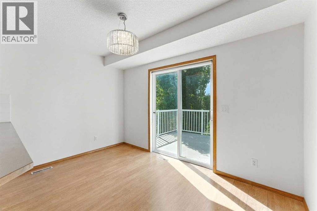 Single Family House for Sale in  Tuscarora Way NW Tuscany Calgary 