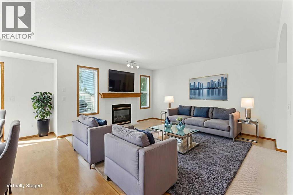 Single Family House for Sale in  Tuscarora Way NW Tuscany Calgary 