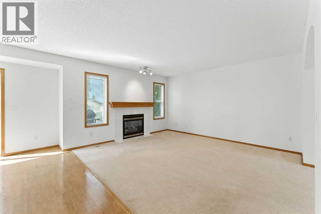 Single Family House for Sale in  Tuscarora Way NW Tuscany Calgary 