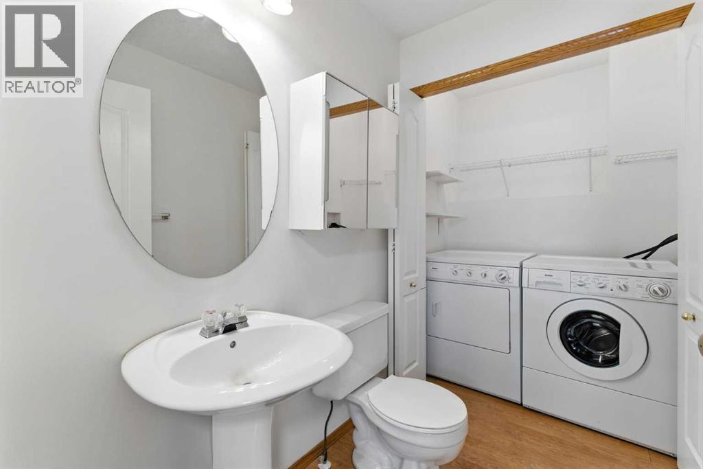 Single Family House for Sale in  Tuscarora Way NW Tuscany Calgary 