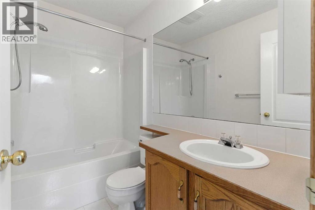 Single Family House for Sale in  Tuscarora Way NW Tuscany Calgary 