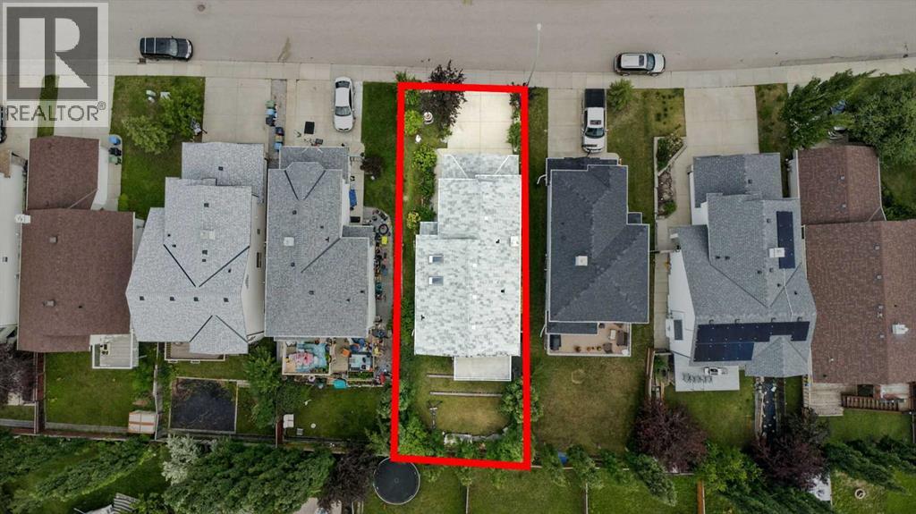 Single Family House for Sale in  Tuscarora Way NW Tuscany Calgary 