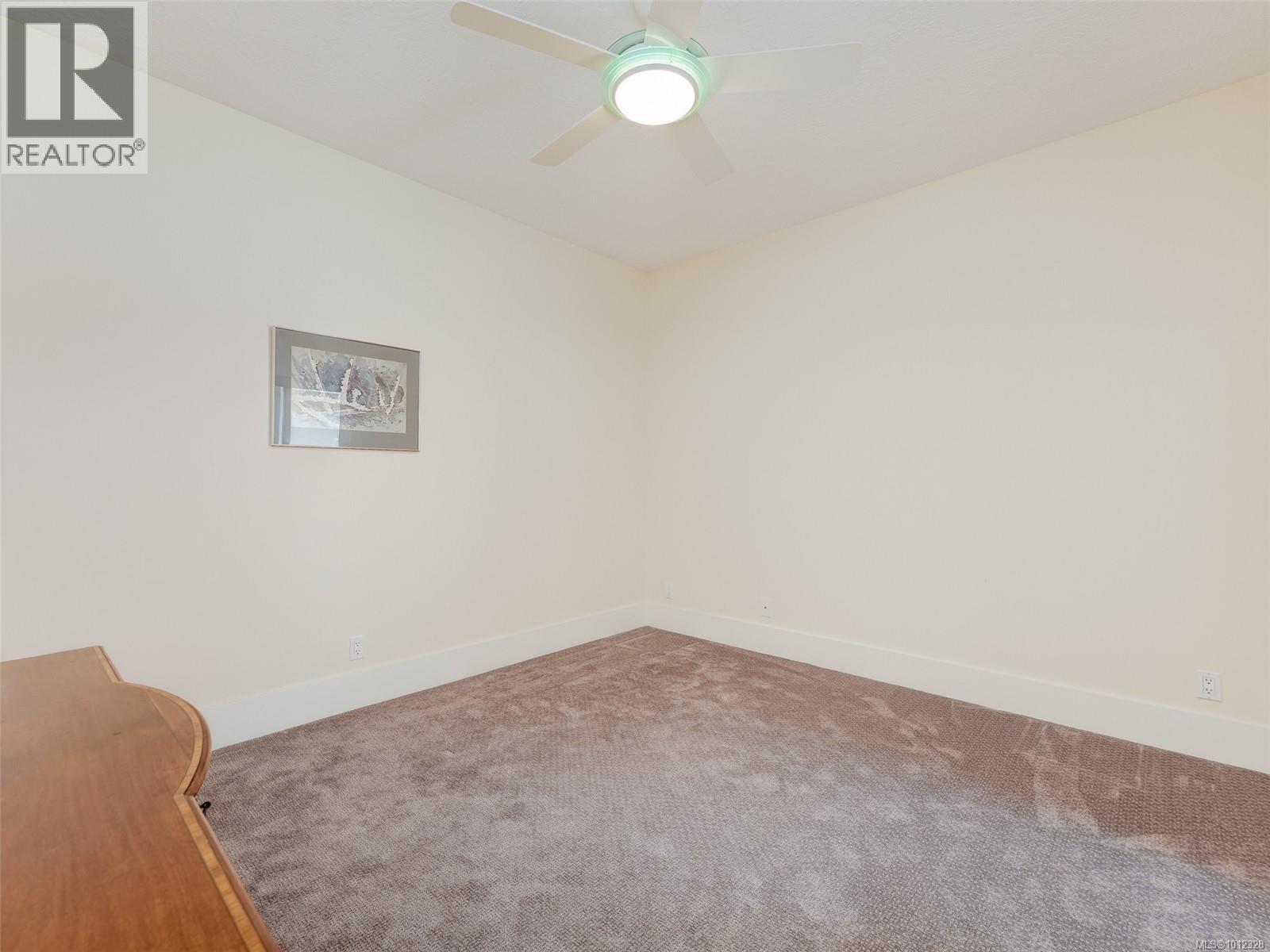 44 4318 Emily Carr Drive, Saanich