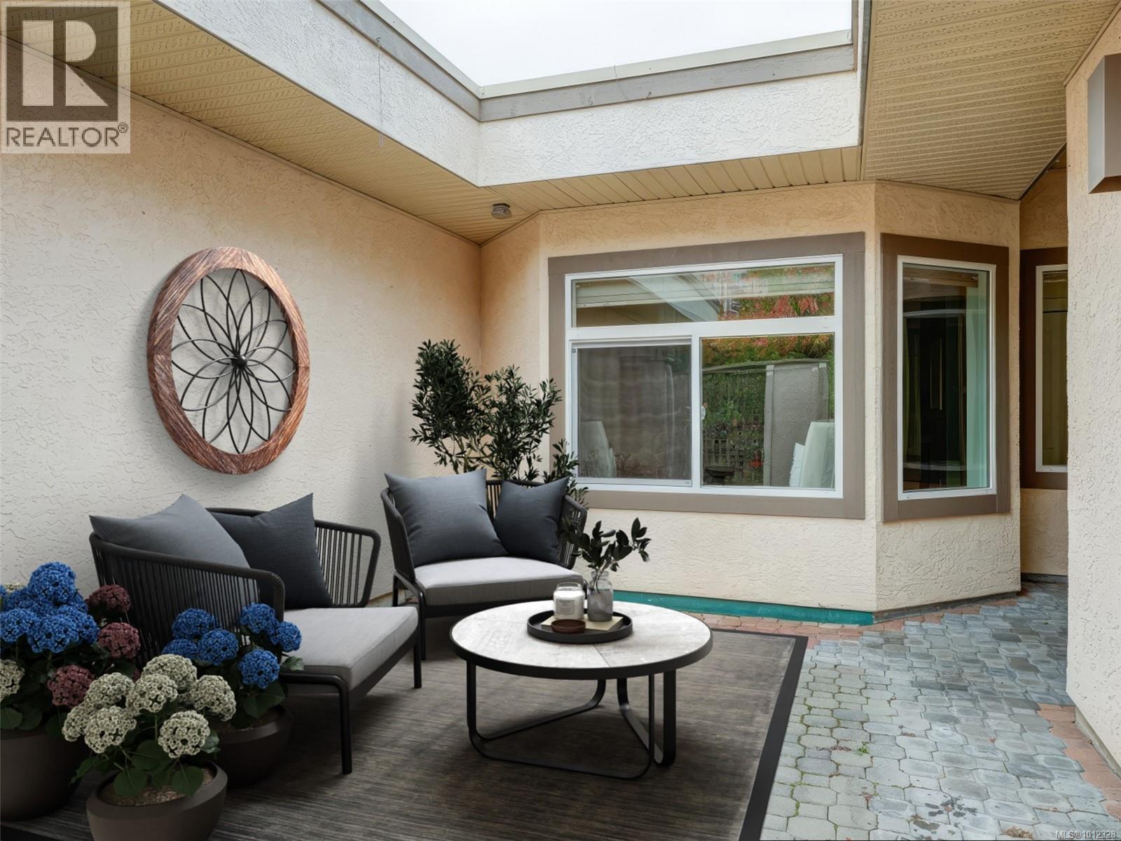 44 4318 Emily Carr Drive, Saanich