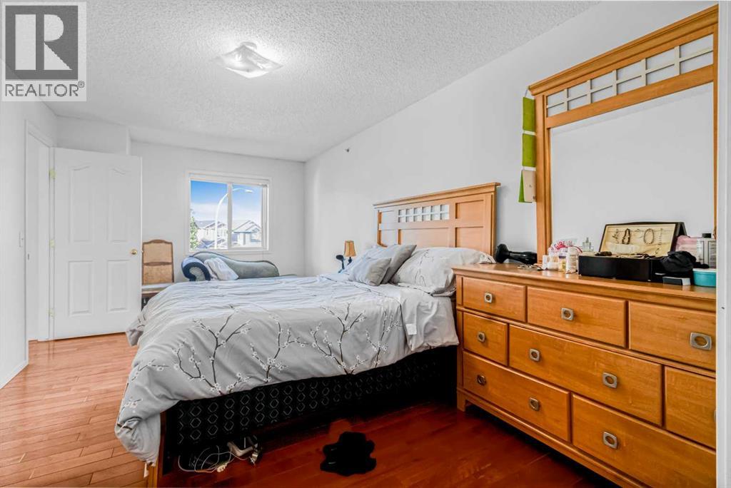 #308, 3308 Valleyview Park SE, Calgary, Alberta