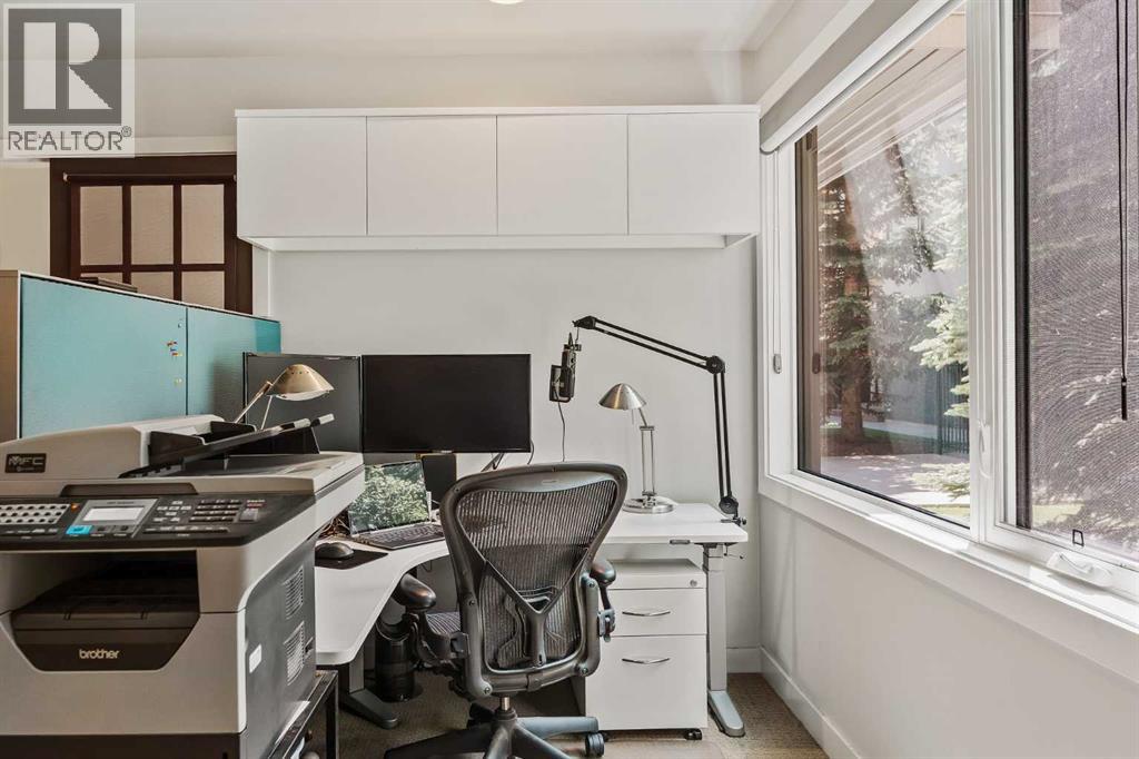 Single Family House for Sale in    Street SW Lower Mount Royal Calgary 