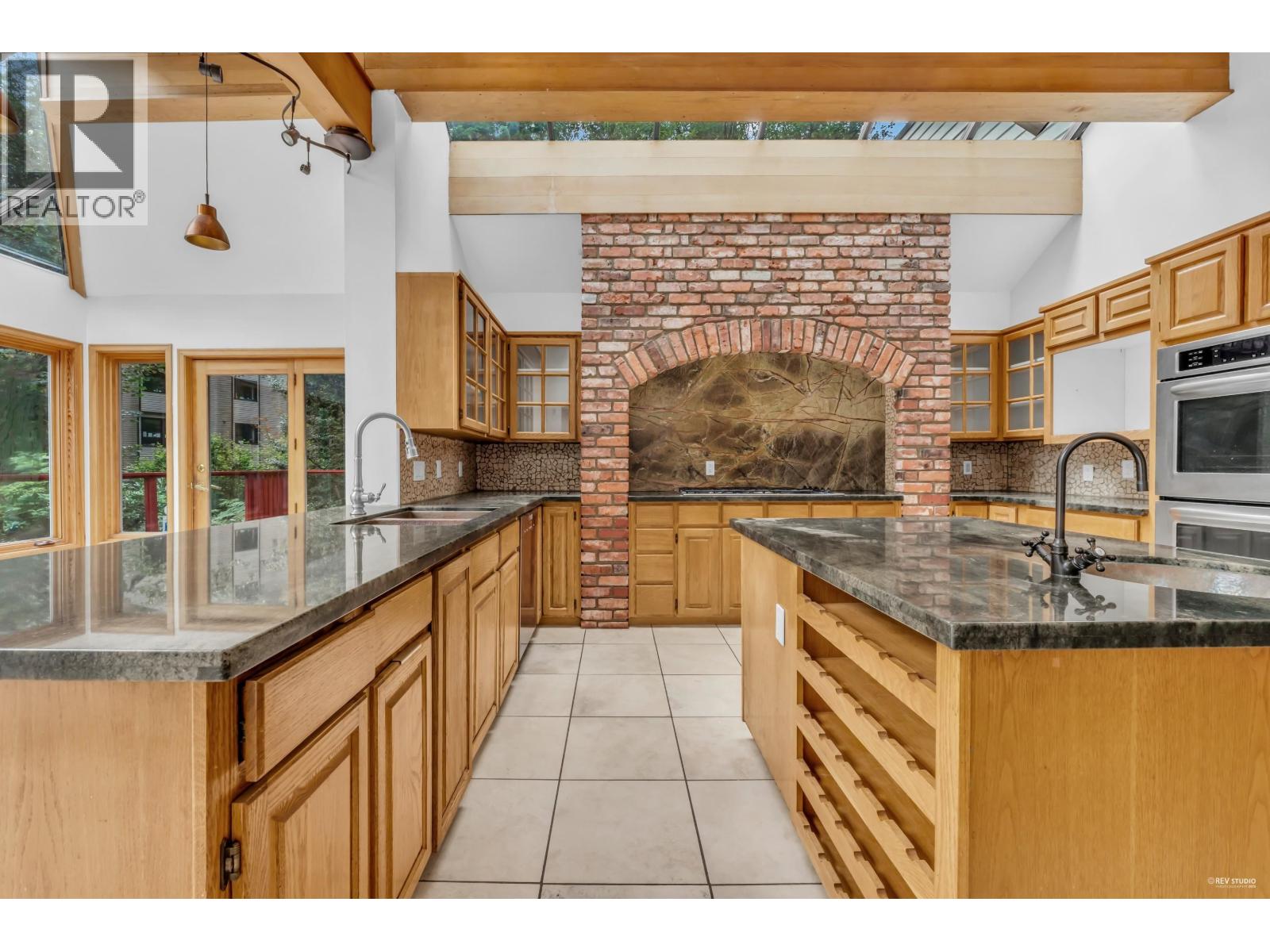 2901 ALLAN ROAD, North Vancouver