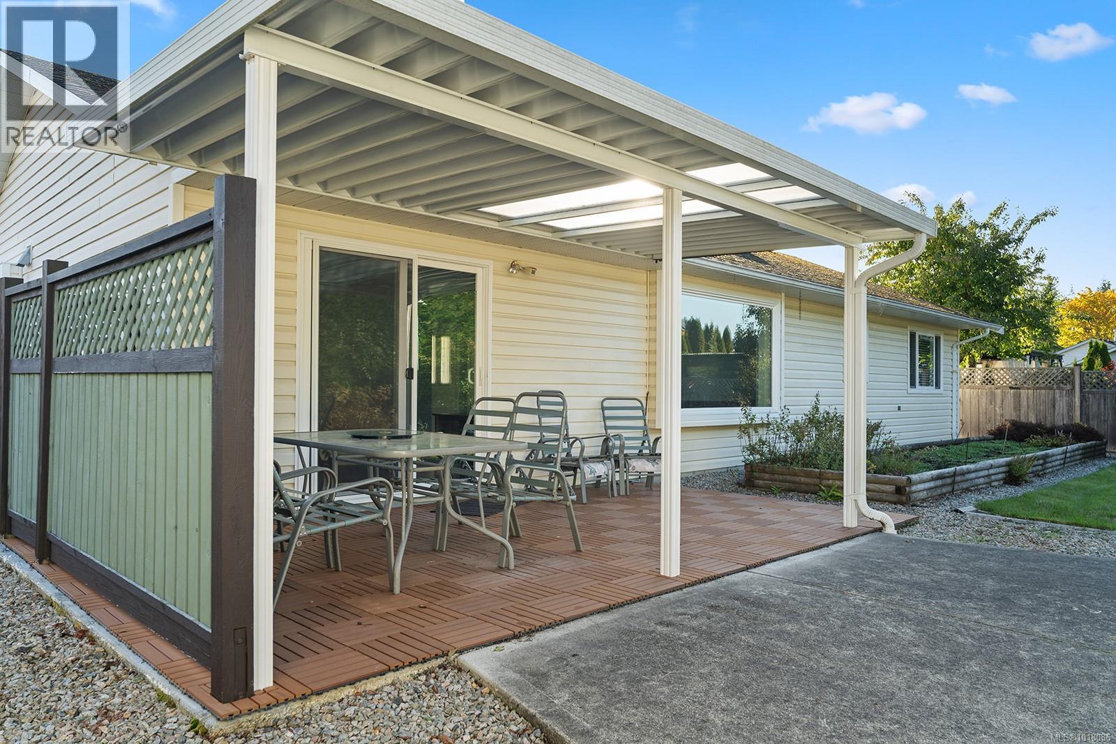 1353 Greenwood Way, Parksville