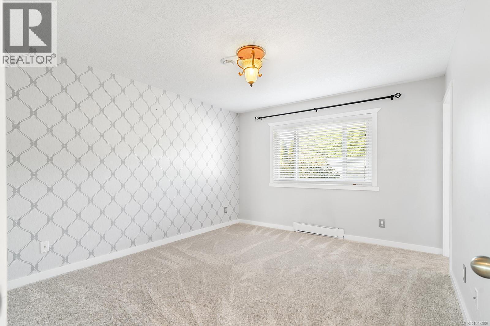 1353 Greenwood Way, Parksville