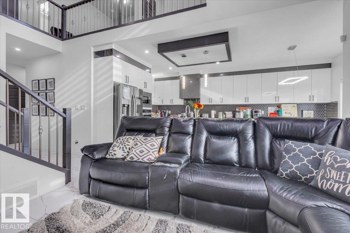 1325 20 ST NW, Edmonton