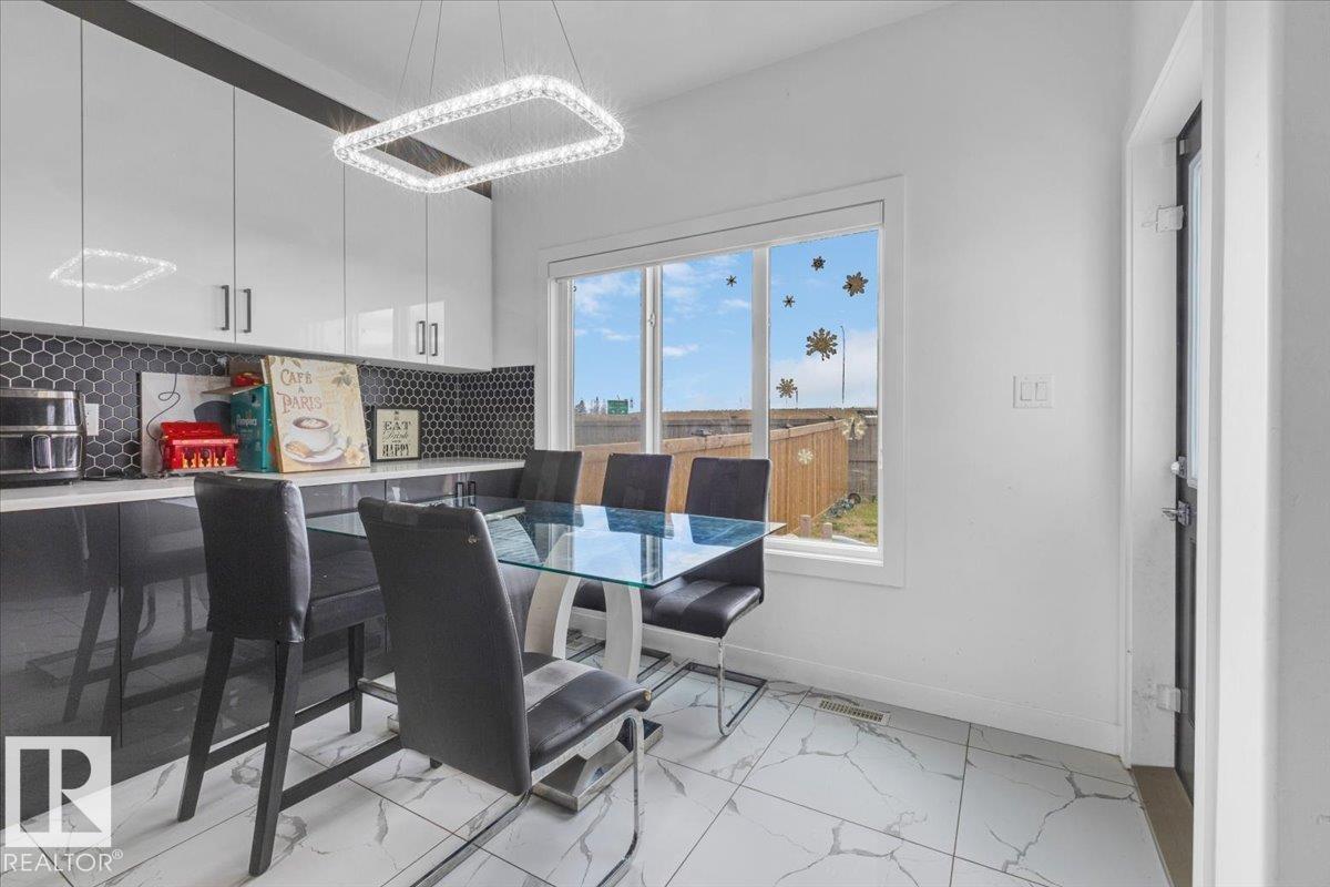 1325 20 ST NW, Edmonton