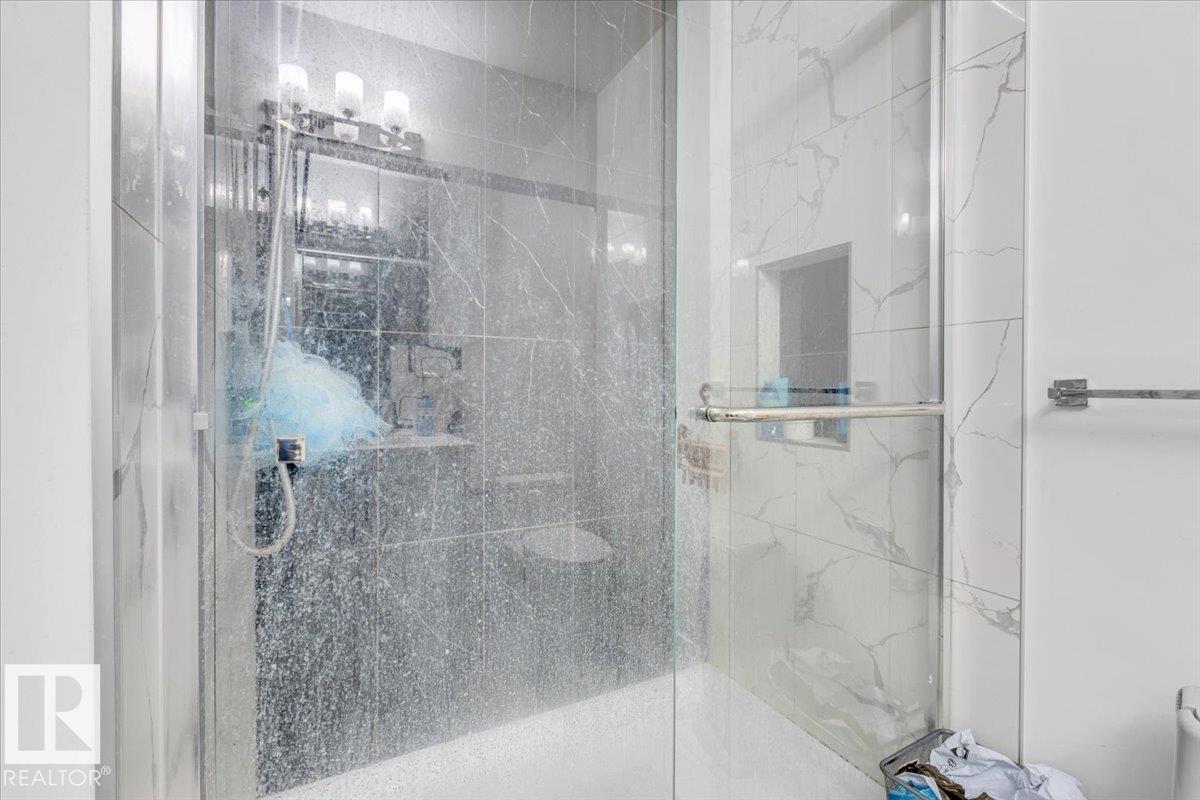 1325 20 ST NW, Edmonton