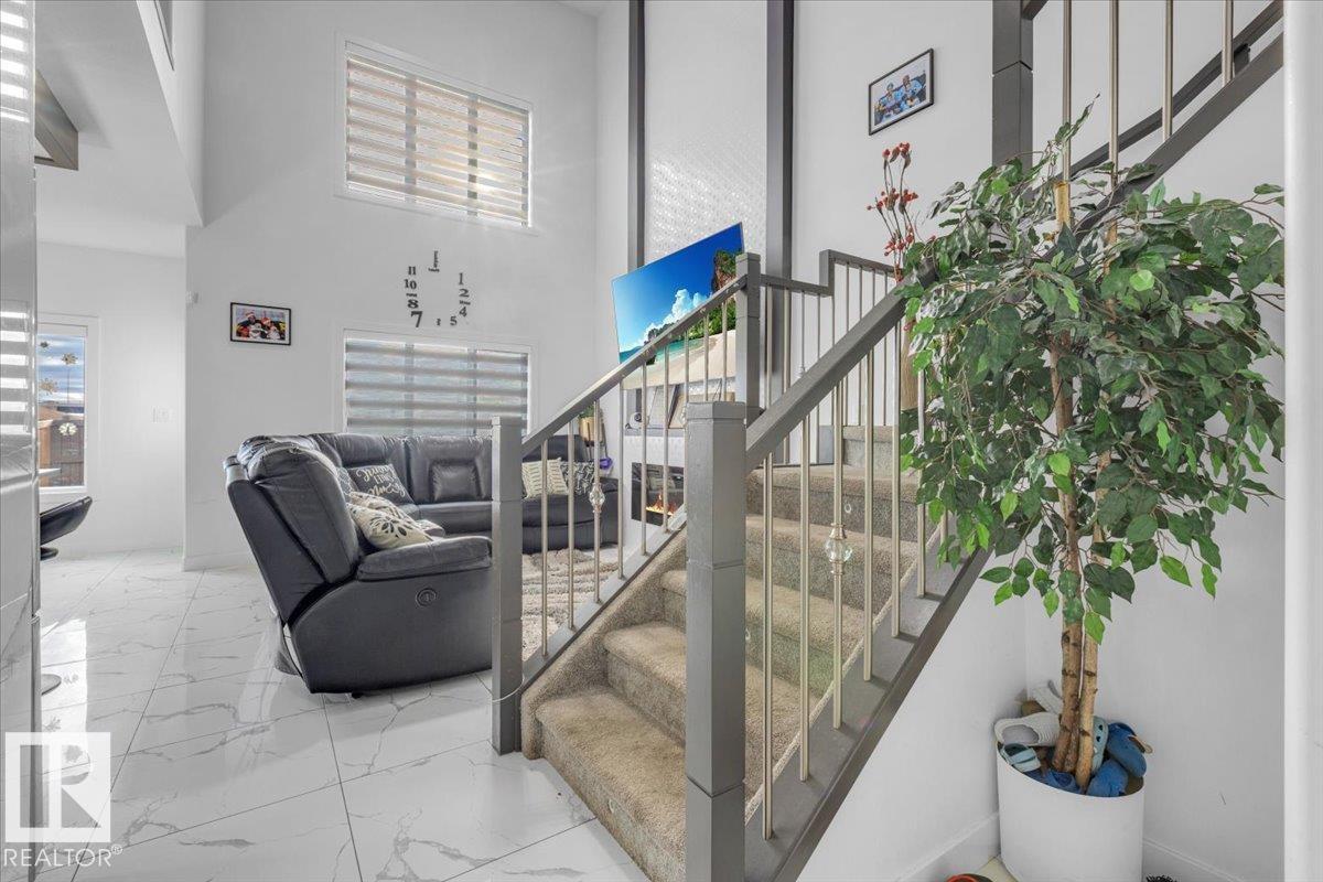 1325 20 ST NW, Edmonton