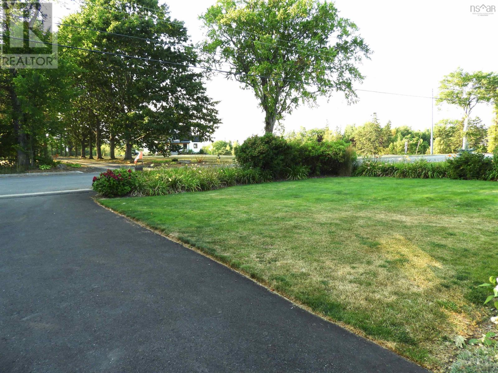 Property 4 of 33 of 362 Prospect Avenue