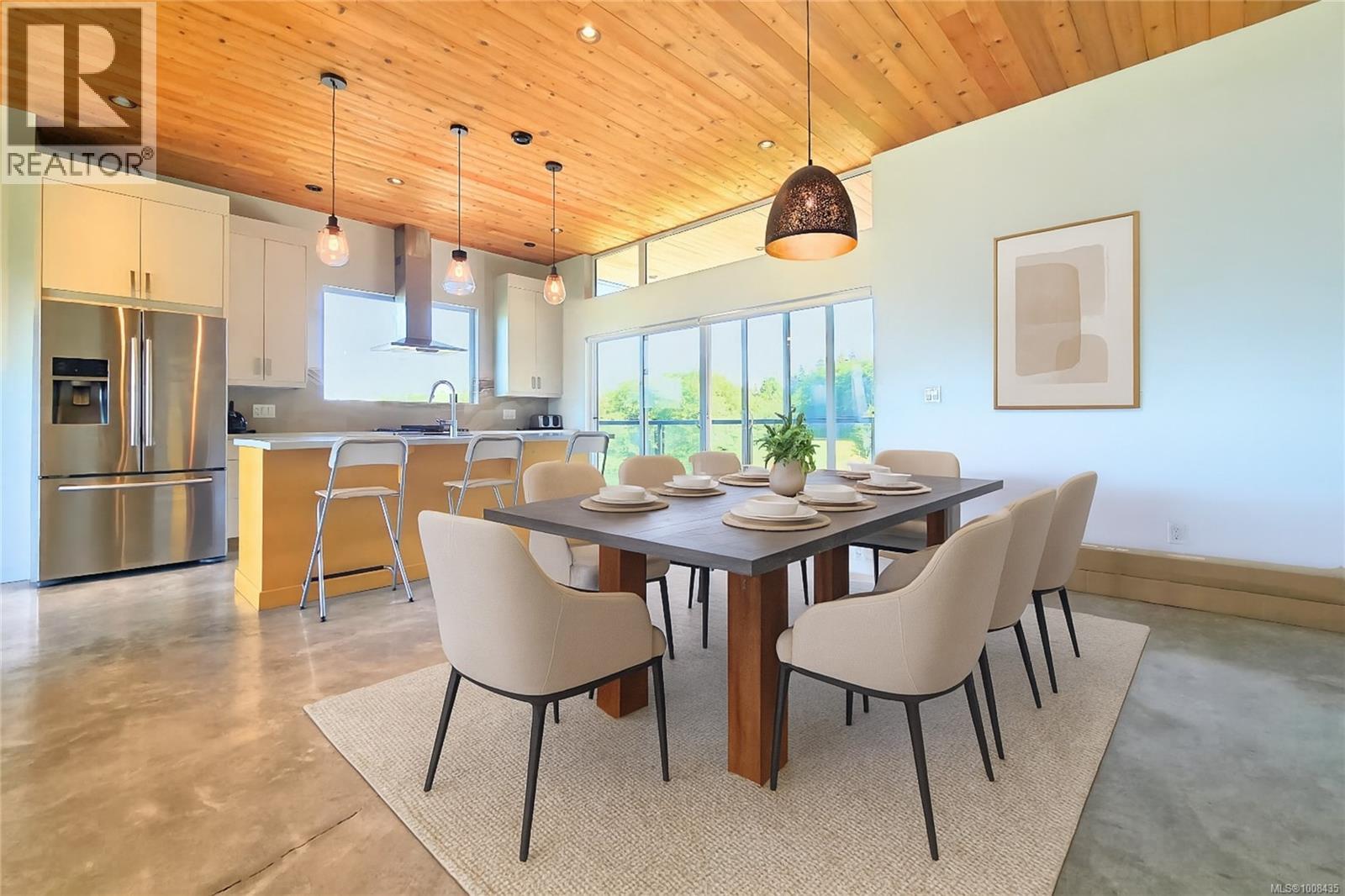 604 Alberto Rd, Tofino