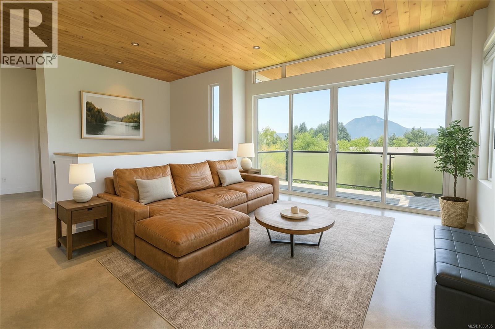 604 Alberto Rd, Tofino