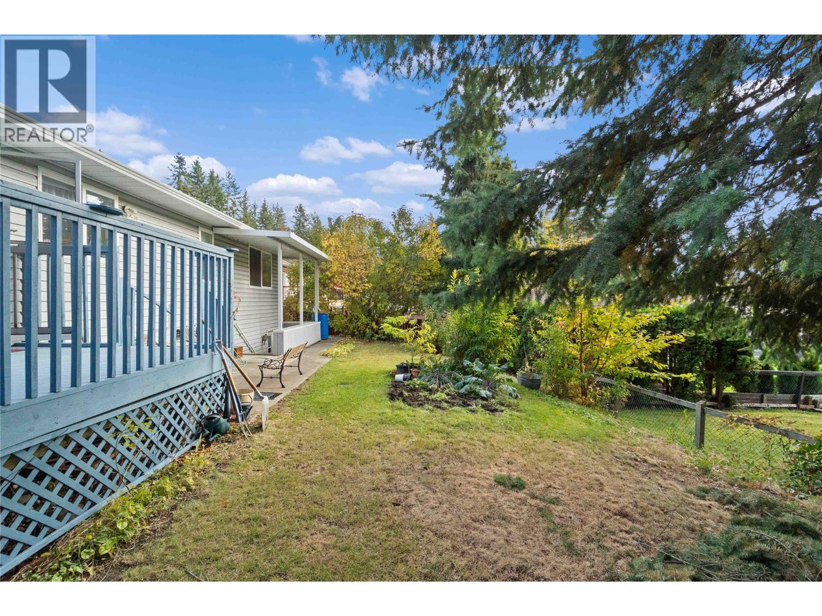1660 15 Avenue Southeast, Salmon Arm