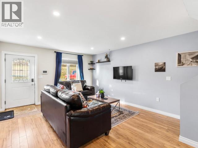 3-1506 CENTENNIAL STREET - Photo 4 of 31, Whitehorse, Yukon