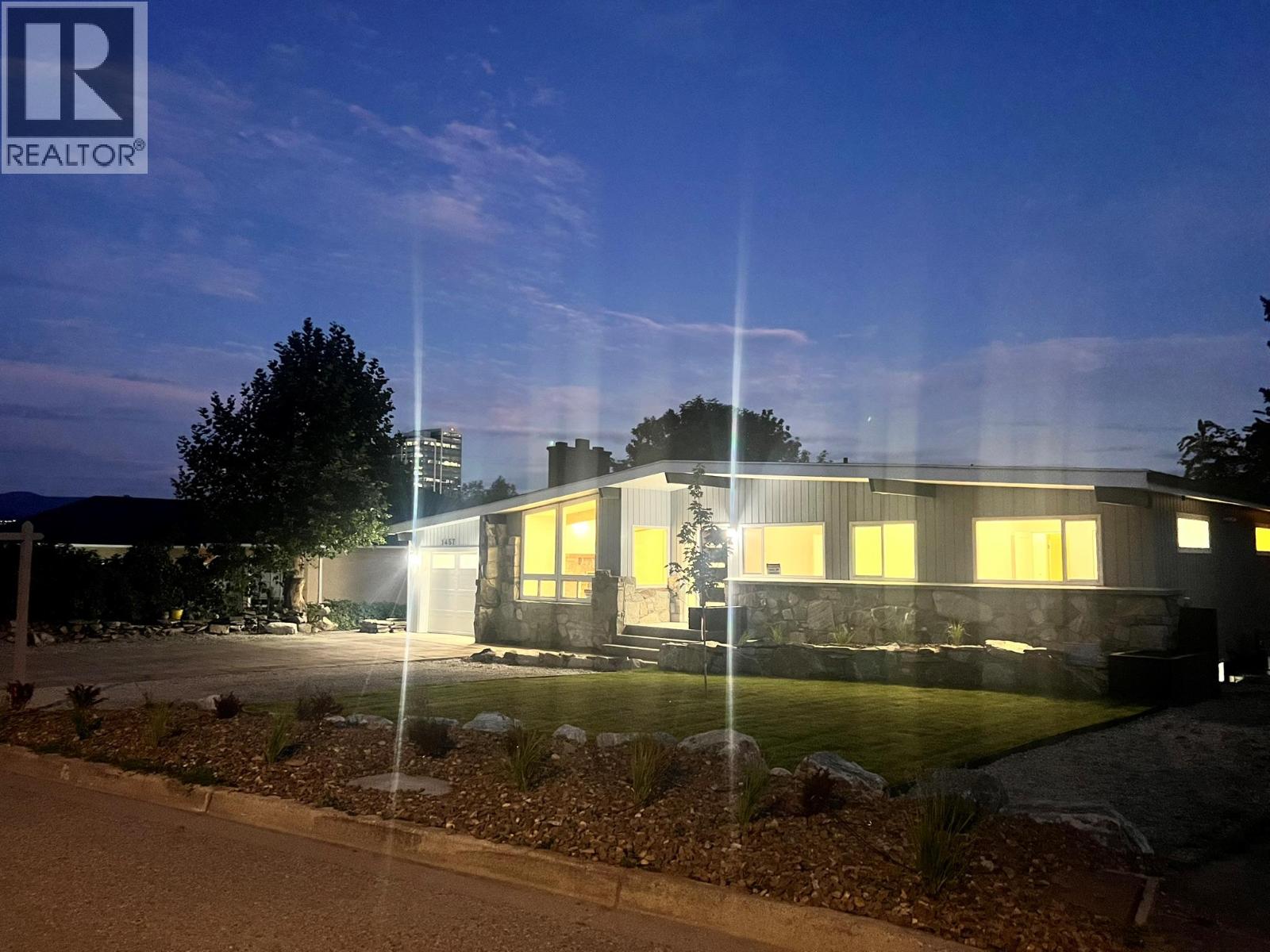  1457 Alta Vista Road, Kelowna