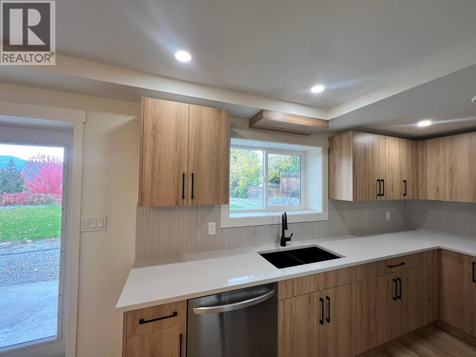  1457 Alta Vista Road, Kelowna