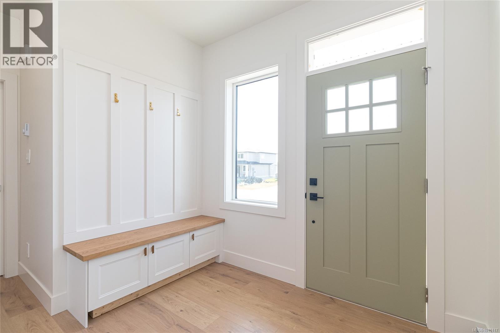 2580 Nickson Way, Sooke