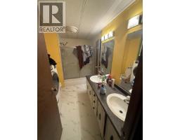 8707 75 Street, Fort St  John, BC V1J2Y9 Photo 6