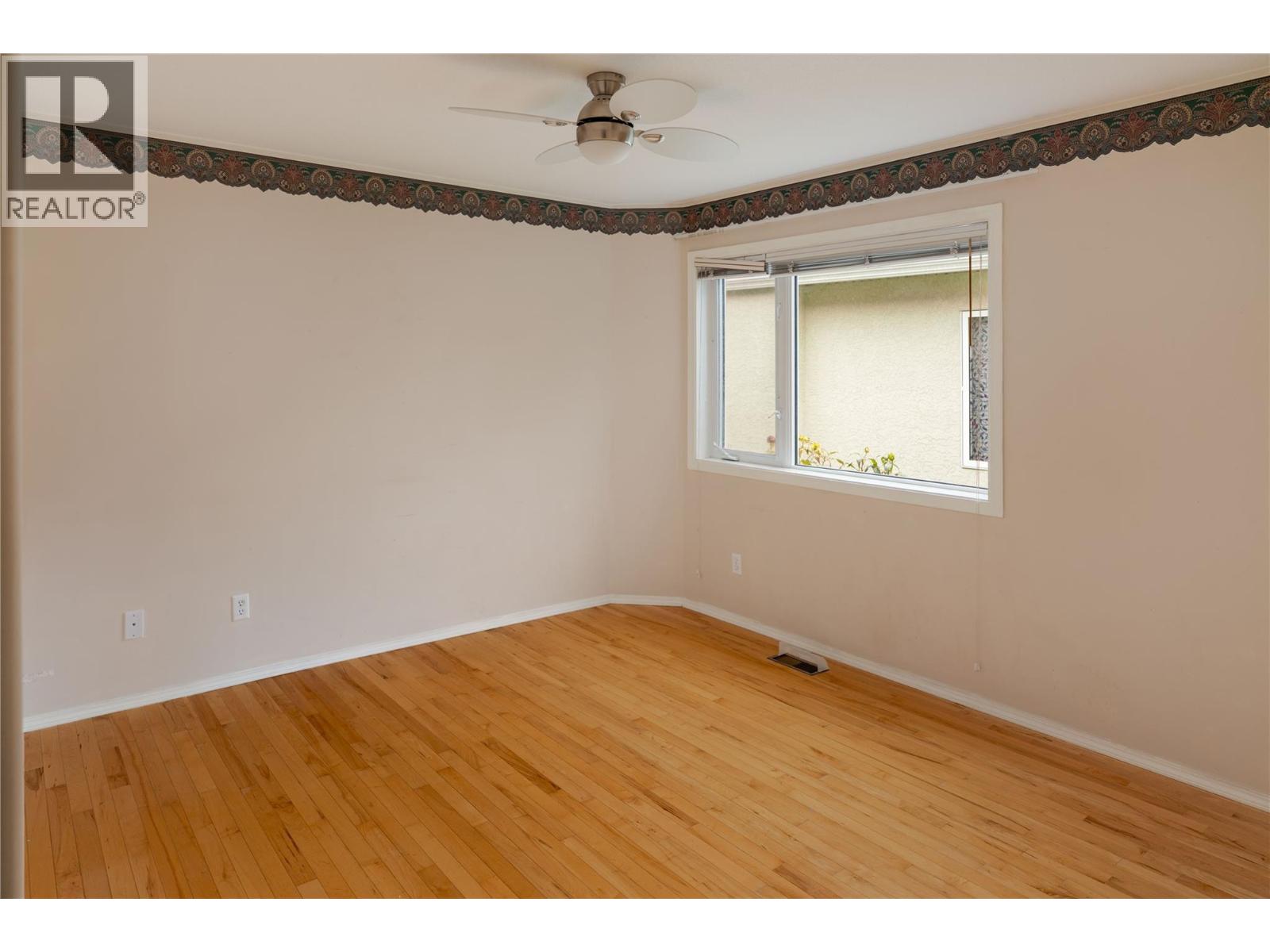 179 609 TRUSWELL Road, Kelowna