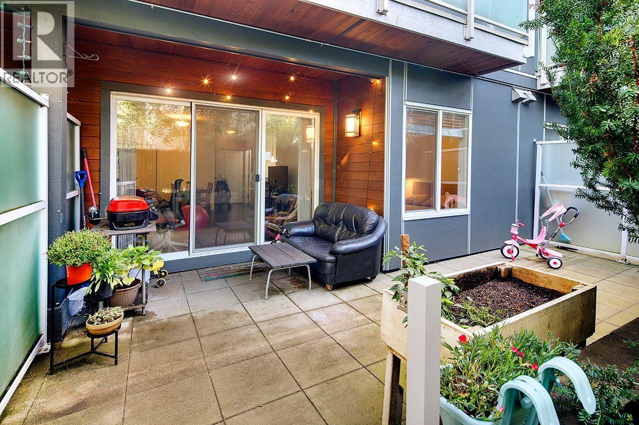 106 7377 14TH AVENUE, Burnaby