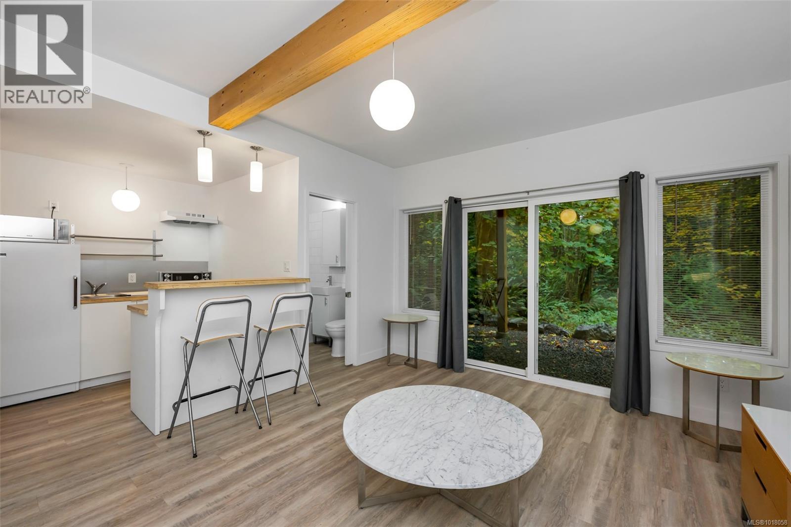 2590 Sooke River Rd, Sooke