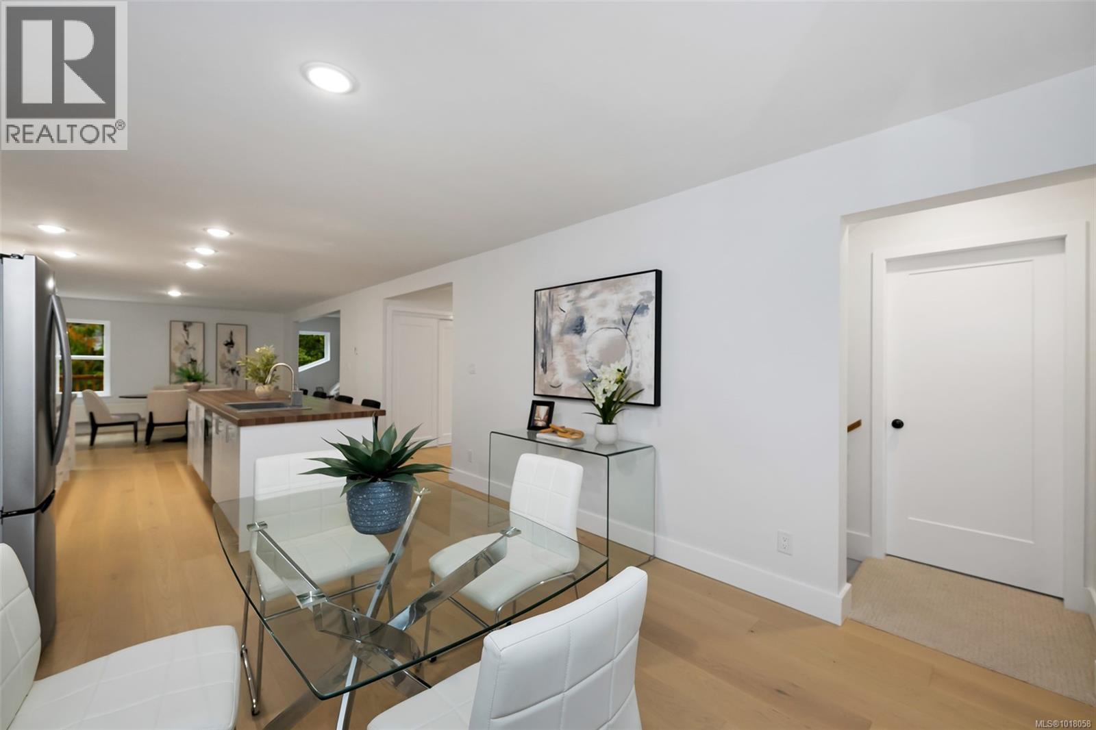 2590 Sooke River Rd, Sooke