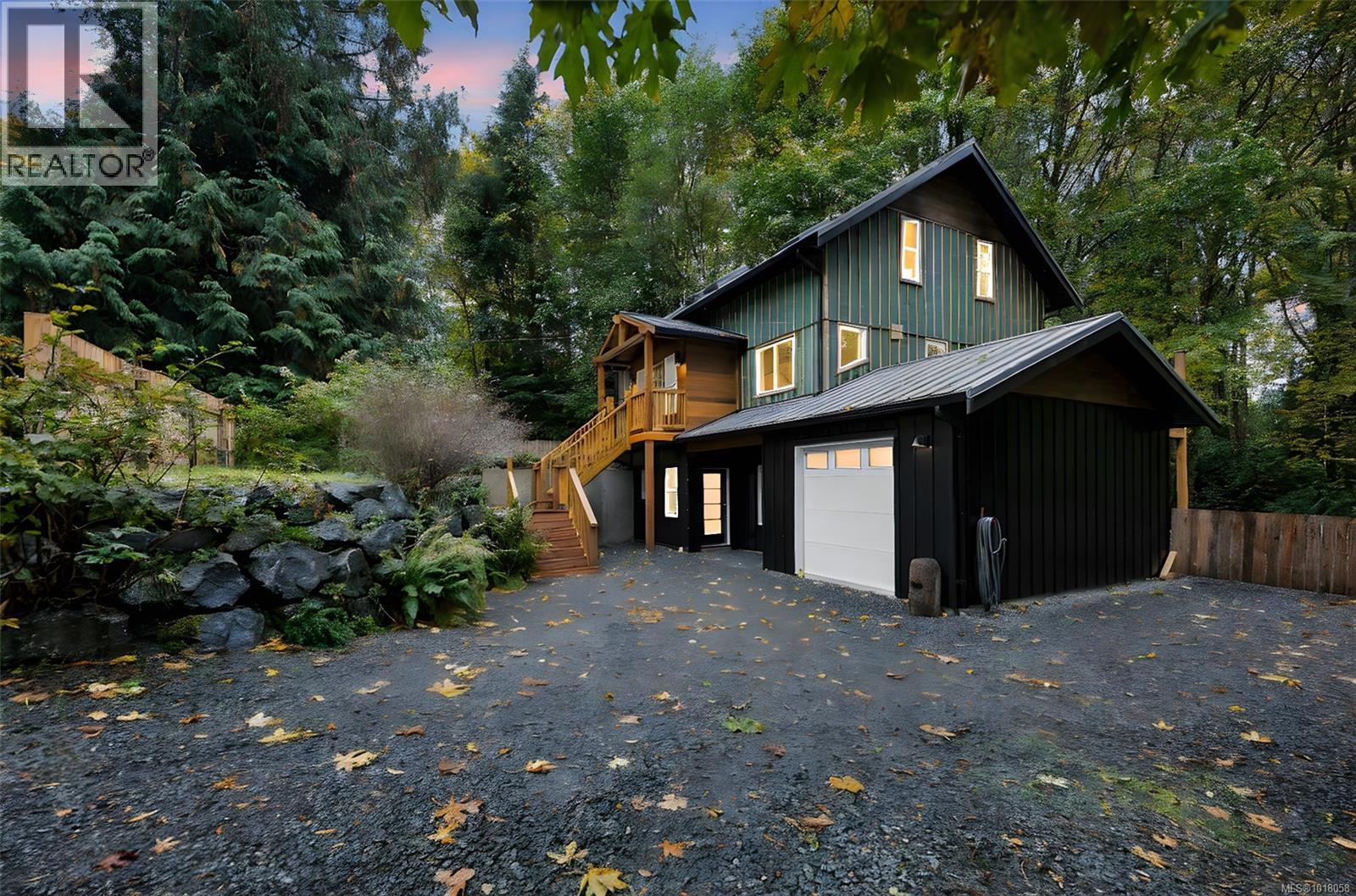 2590 Sooke River Rd, Sooke