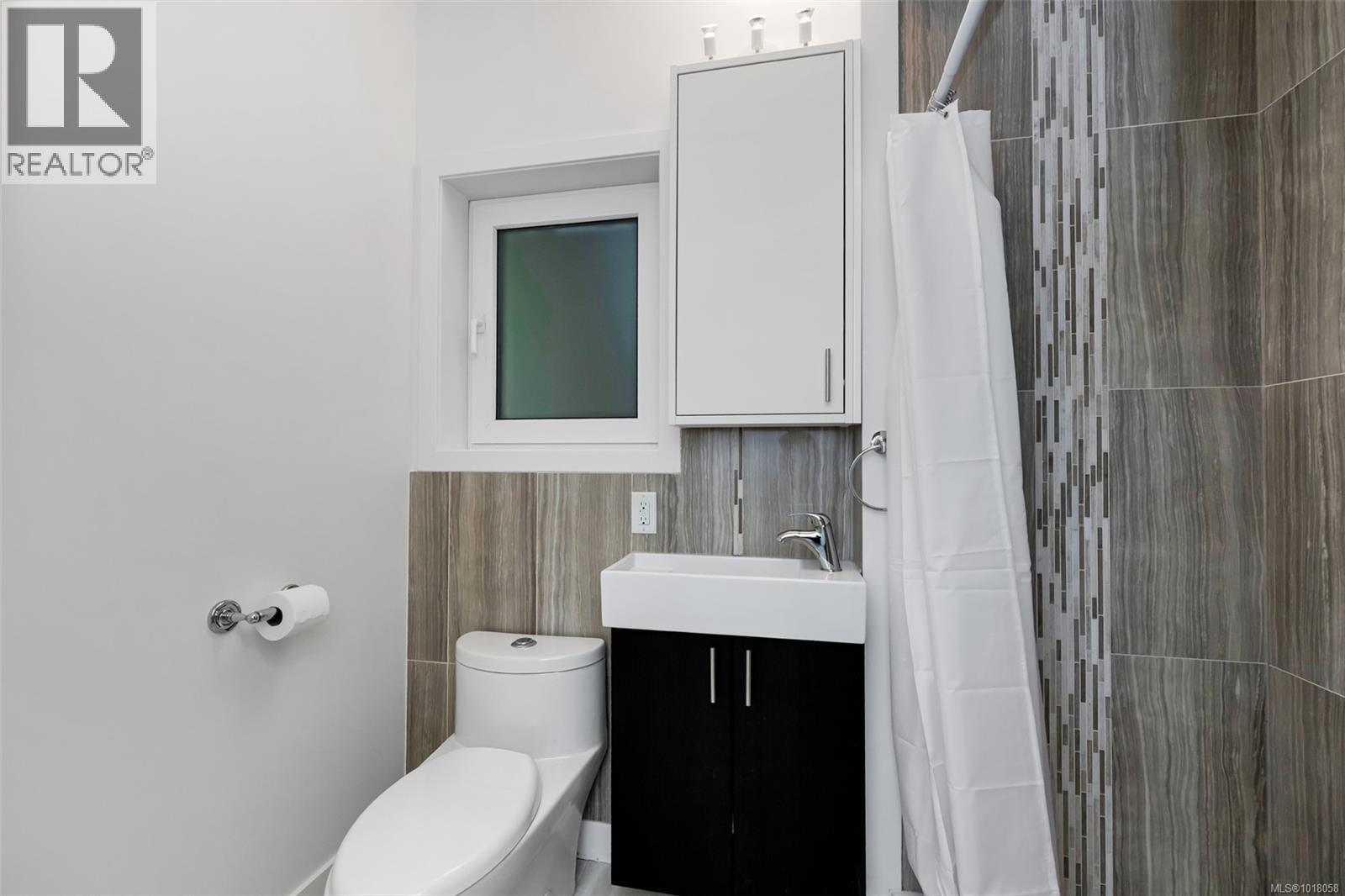 2590 Sooke River Rd, Sooke