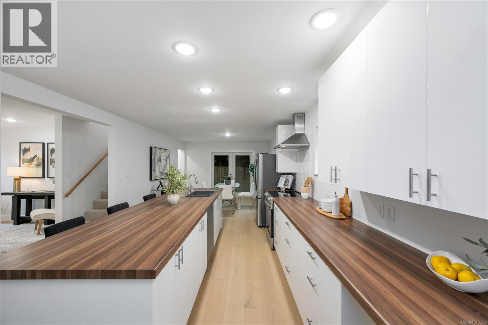 2590 Sooke River Rd, Sooke