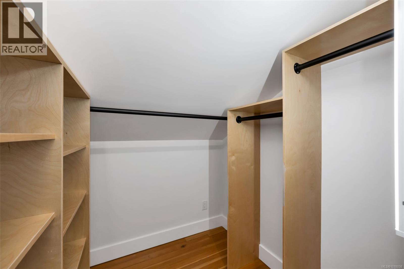 2590 Sooke River Rd, Sooke