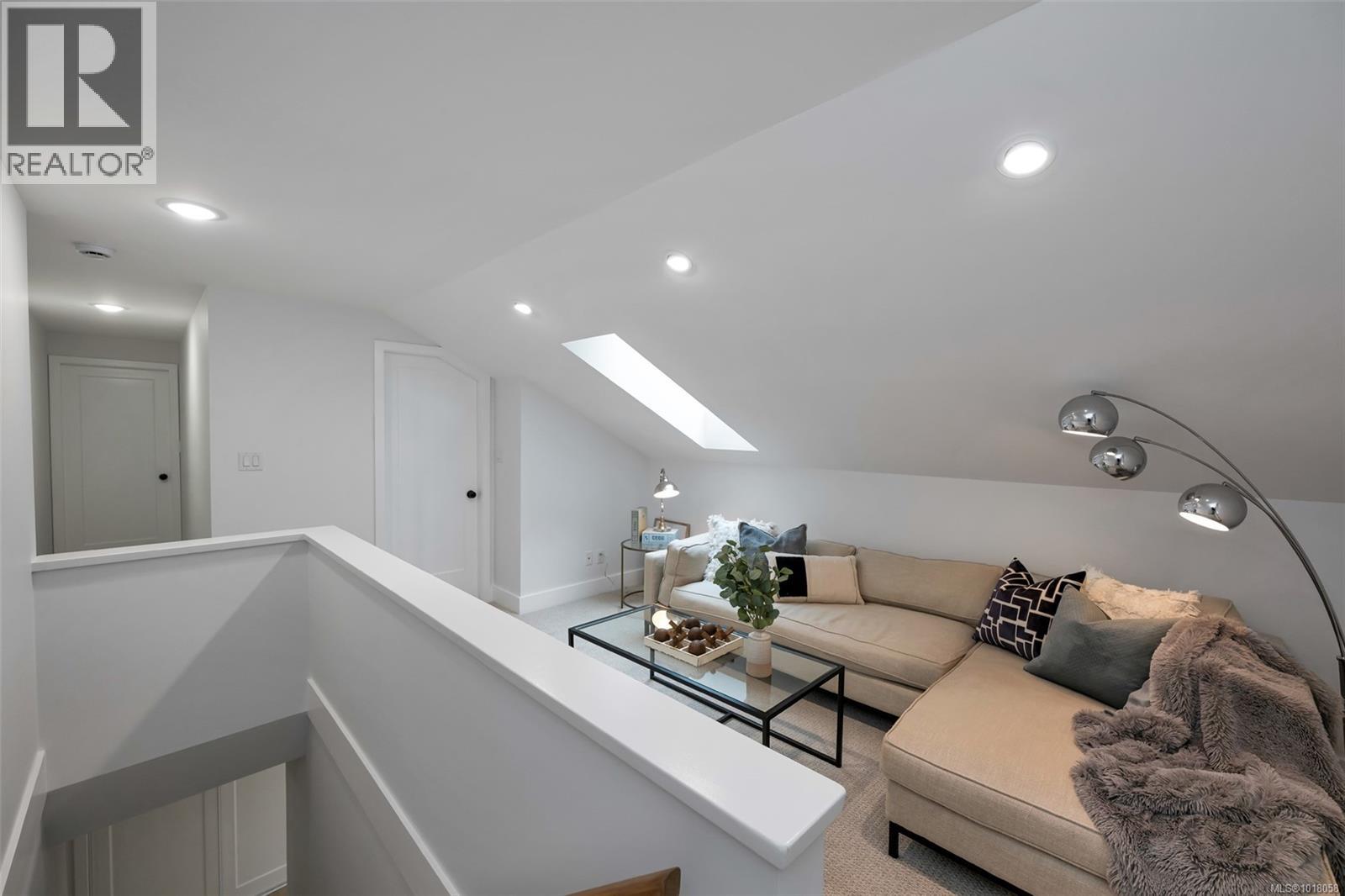 2590 Sooke River Rd, Sooke