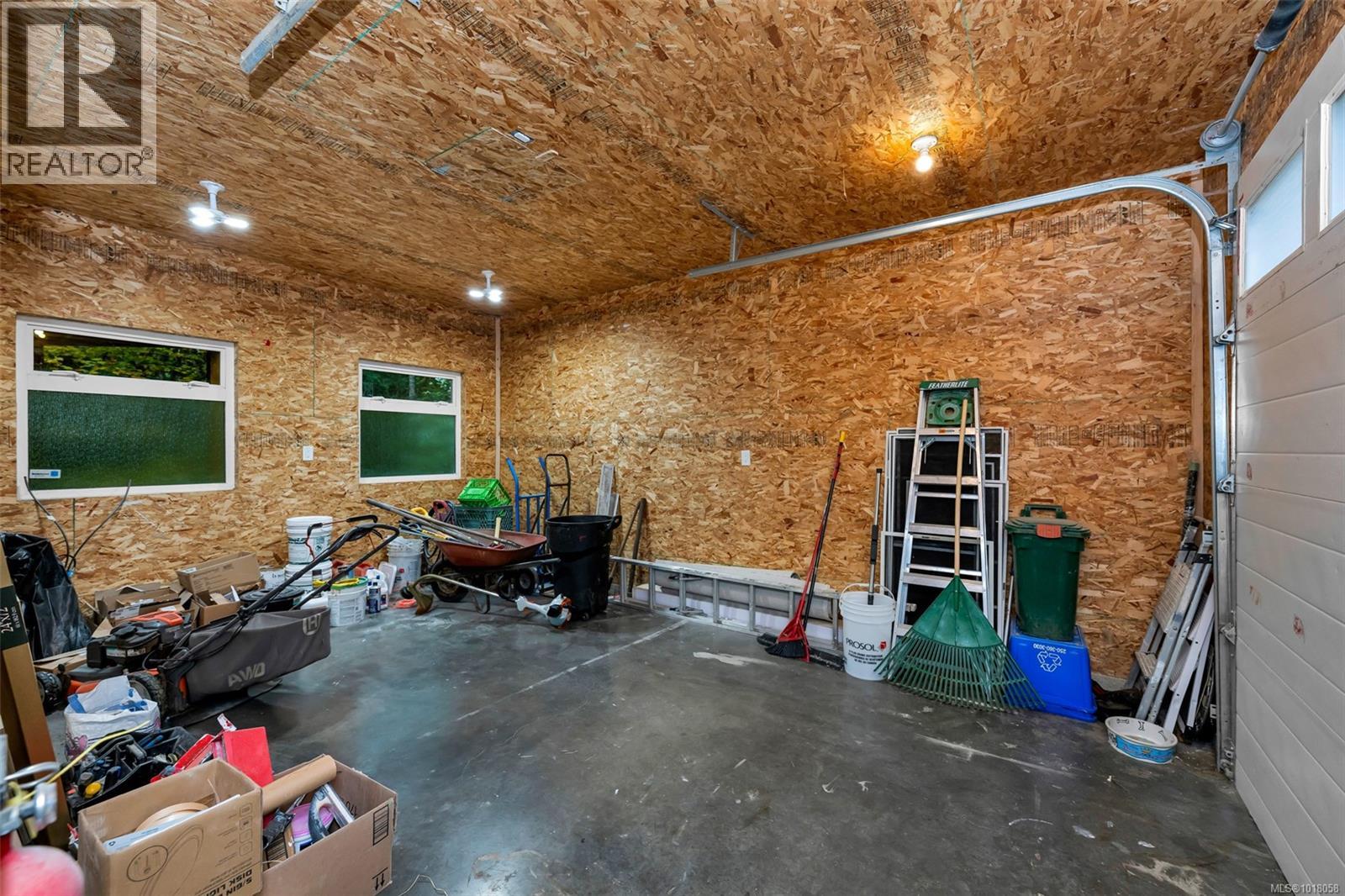 2590 Sooke River Rd, Sooke