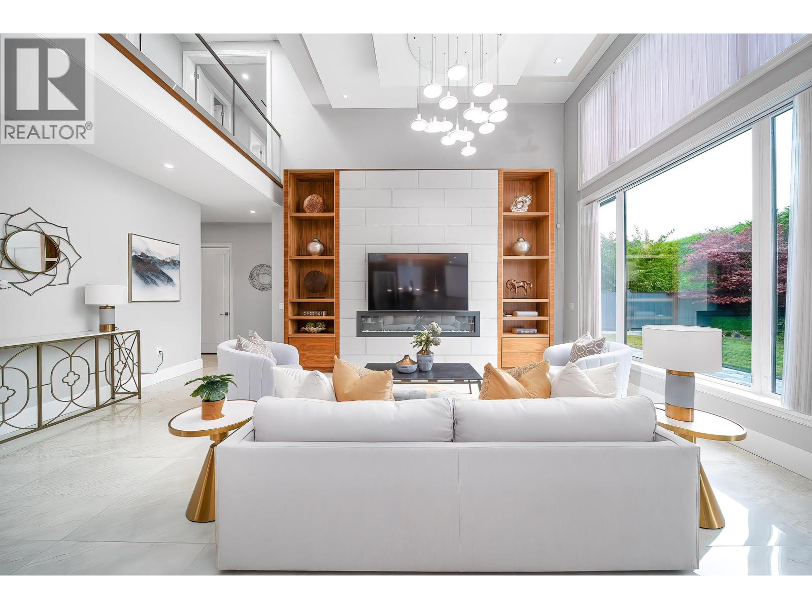 8160 RAILWAY Avenue, Richmond