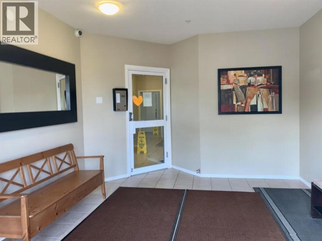 10212 101 Street, Lac La Biche