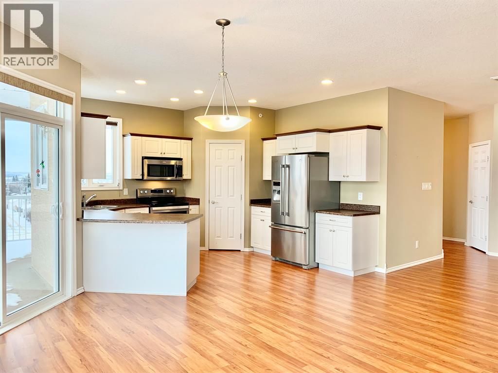10212 101 Street, Lac La Biche