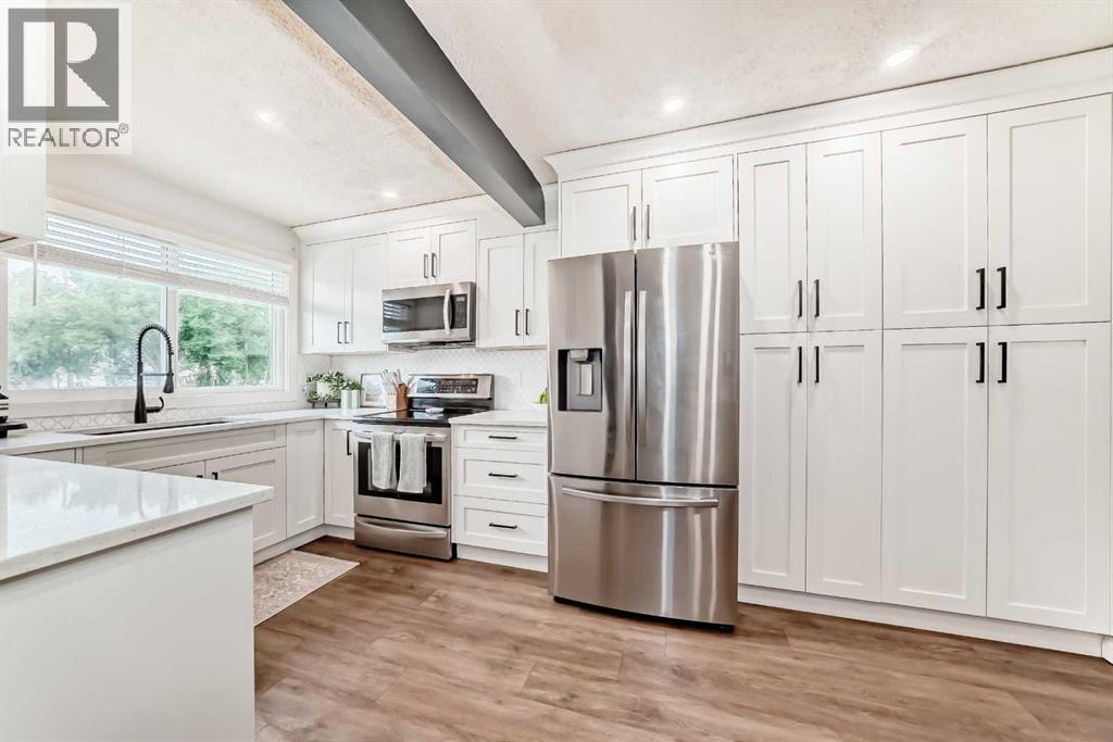 Single Family House for Sale in    Street NE Huntington Hills Calgary 