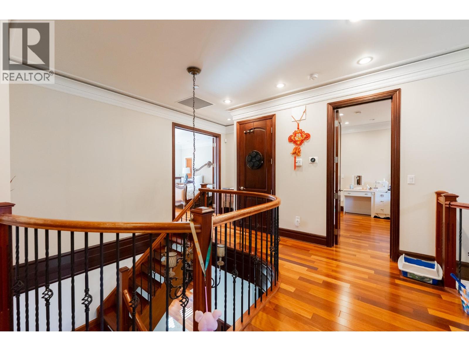 2502 W 36TH AVENUE, Vancouver