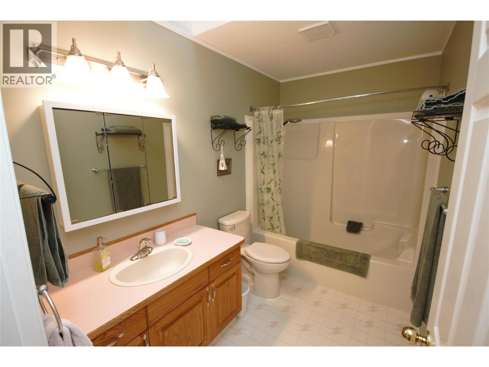 115 Redwing Place Unit# 1, Oliver