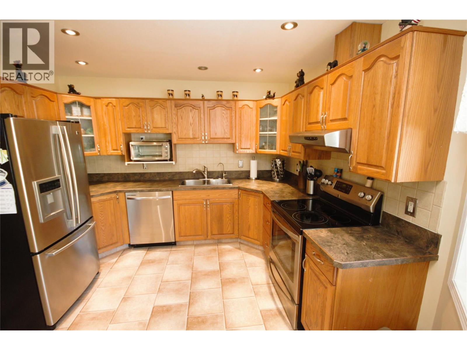 115 Redwing Place Unit# 1, Oliver