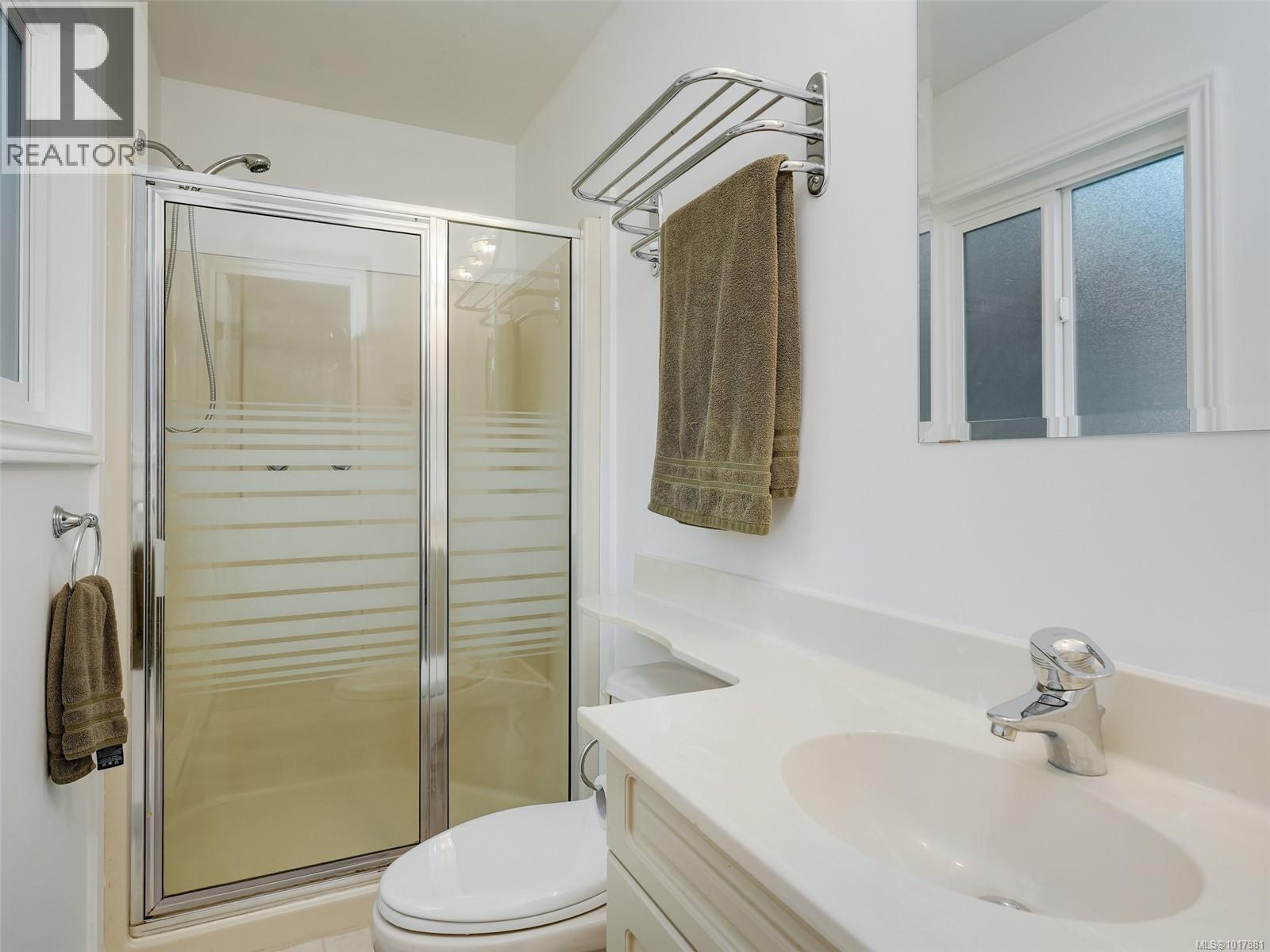 6665 Trudeau Terrace, Central Saanich