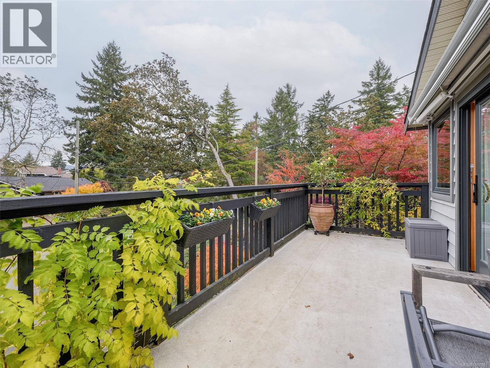 6665 Trudeau Terrace, Central Saanich