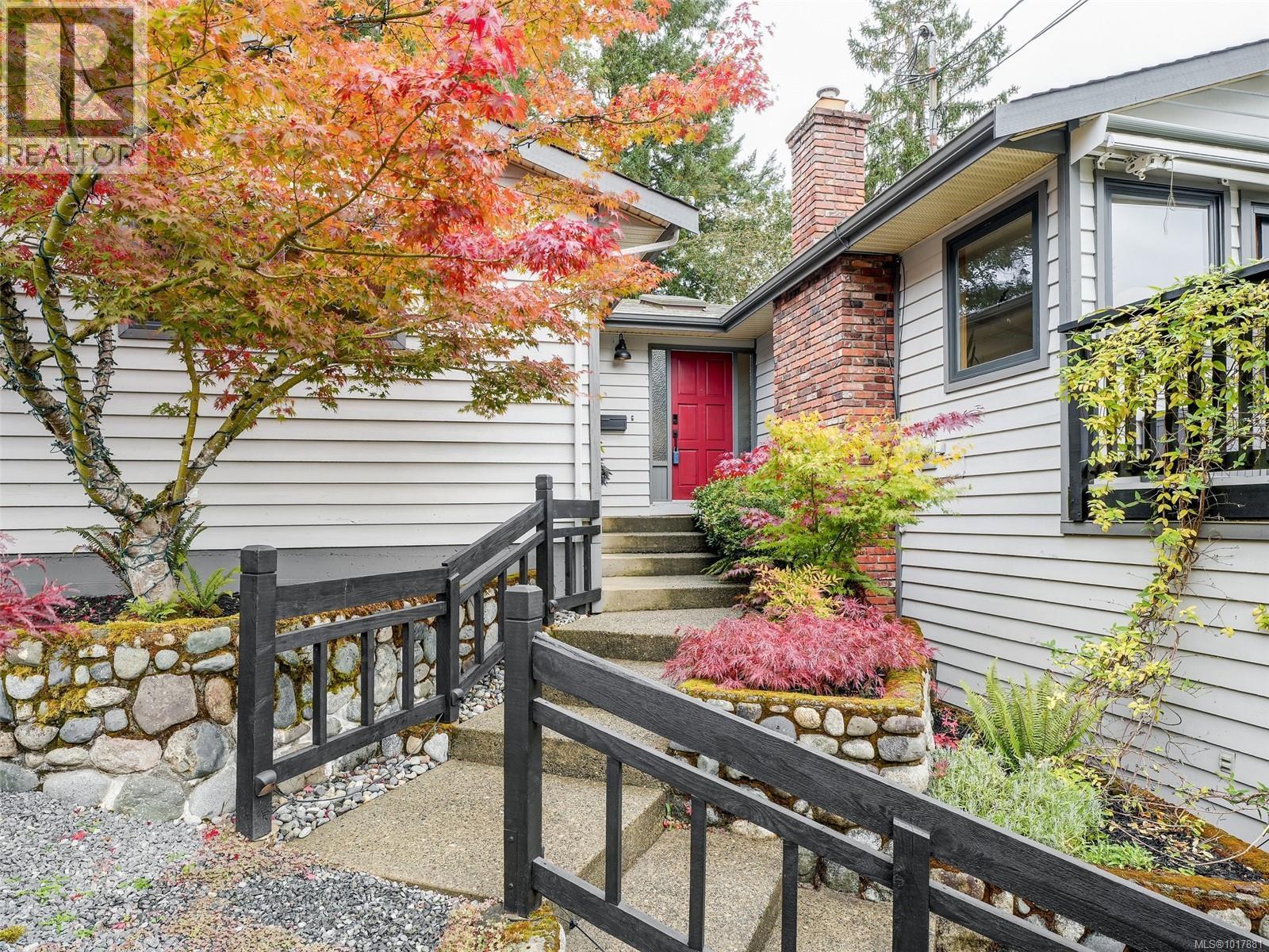 6665 Trudeau Terrace, Central Saanich