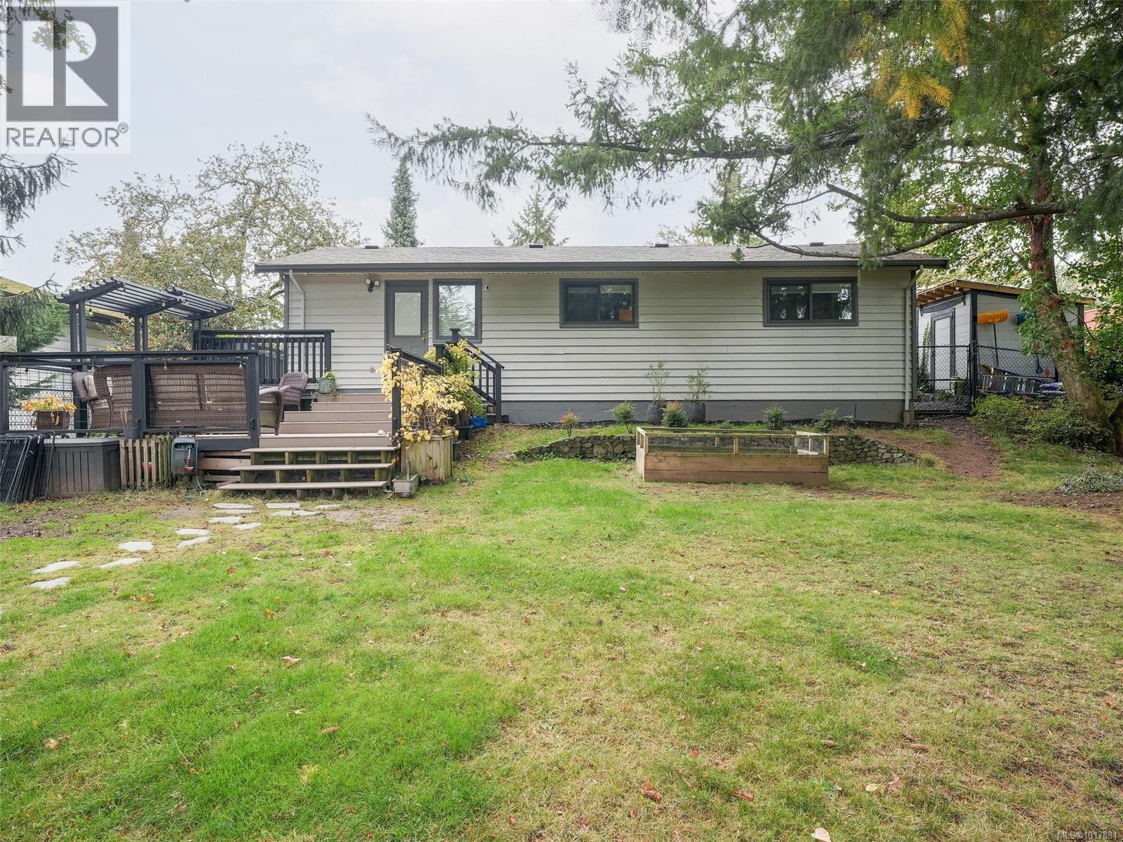 6665 Trudeau Terrace, Central Saanich