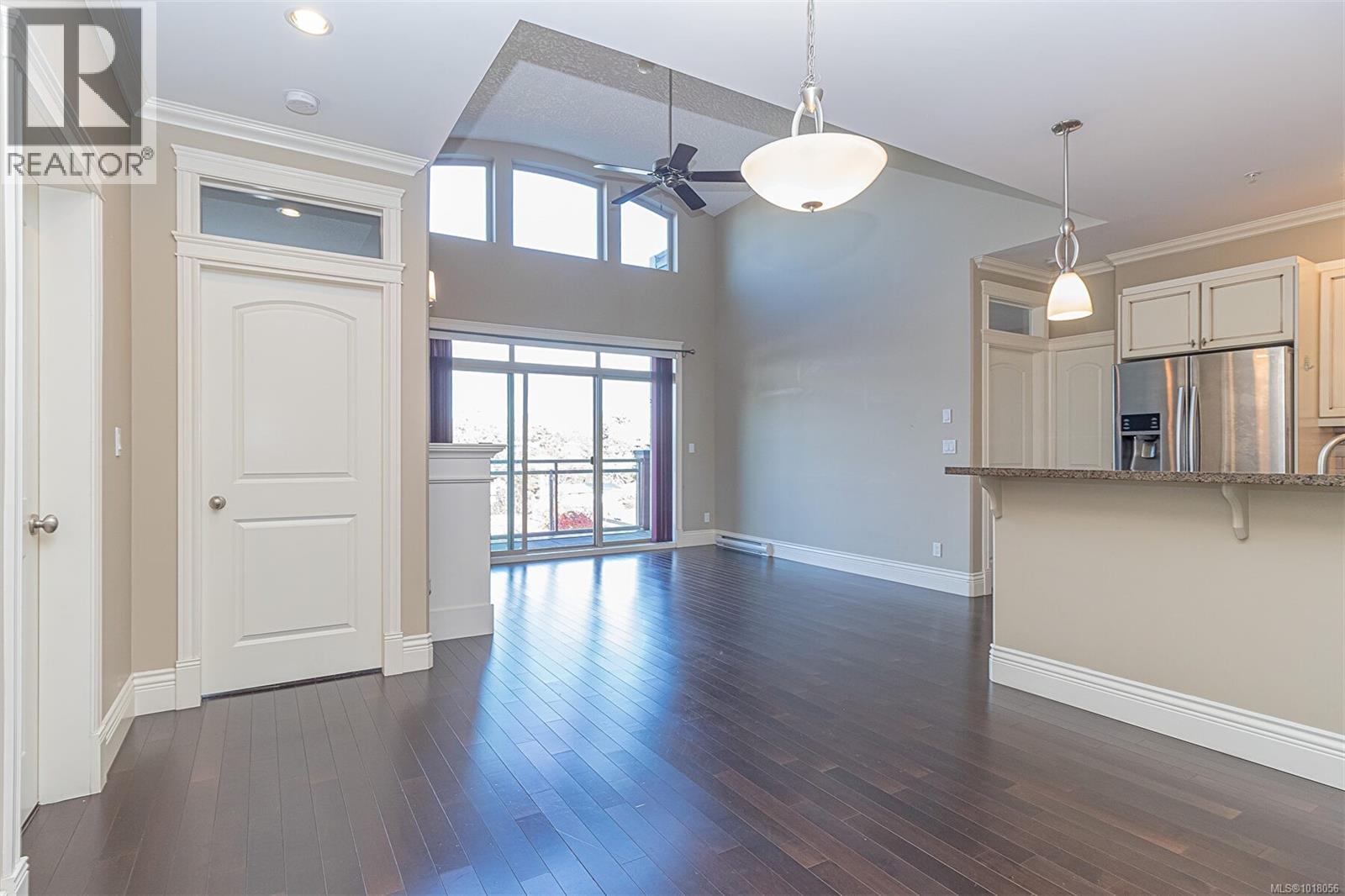 402 755 Goldstream Avenue, Langford